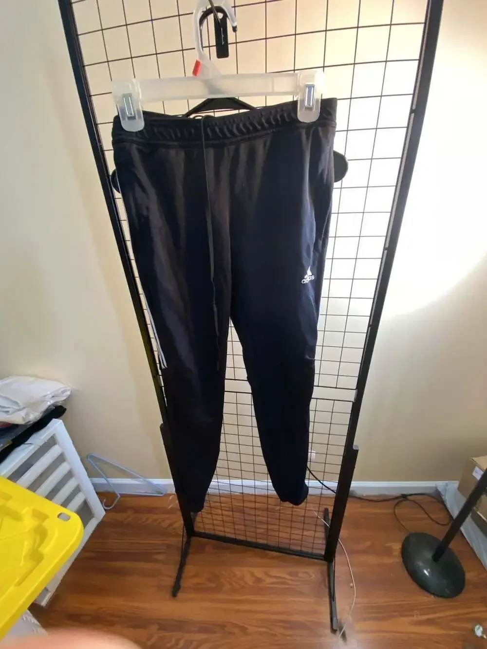 Adidas Men's Black 3-Stripes Tapered Training Track Pants Size Medium